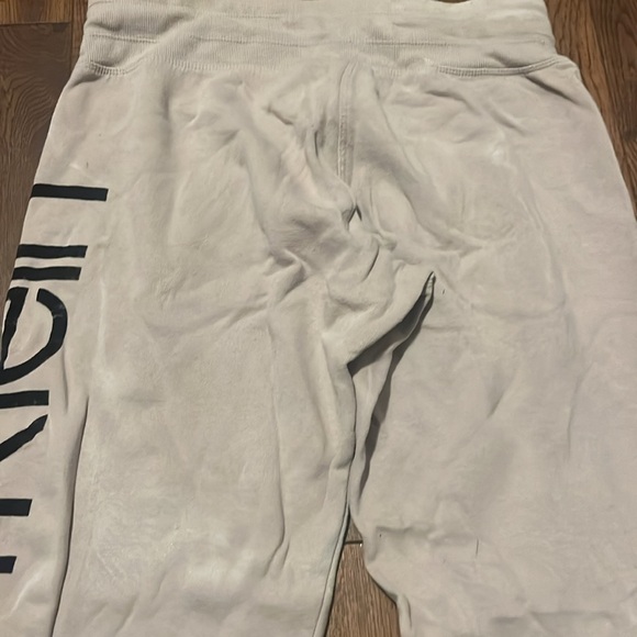 Calvin Klein sweatpants - Picture 3 of 3